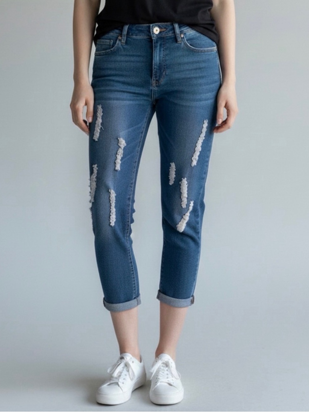 Cleo Rolled Cuff Distressed Capri Jeans